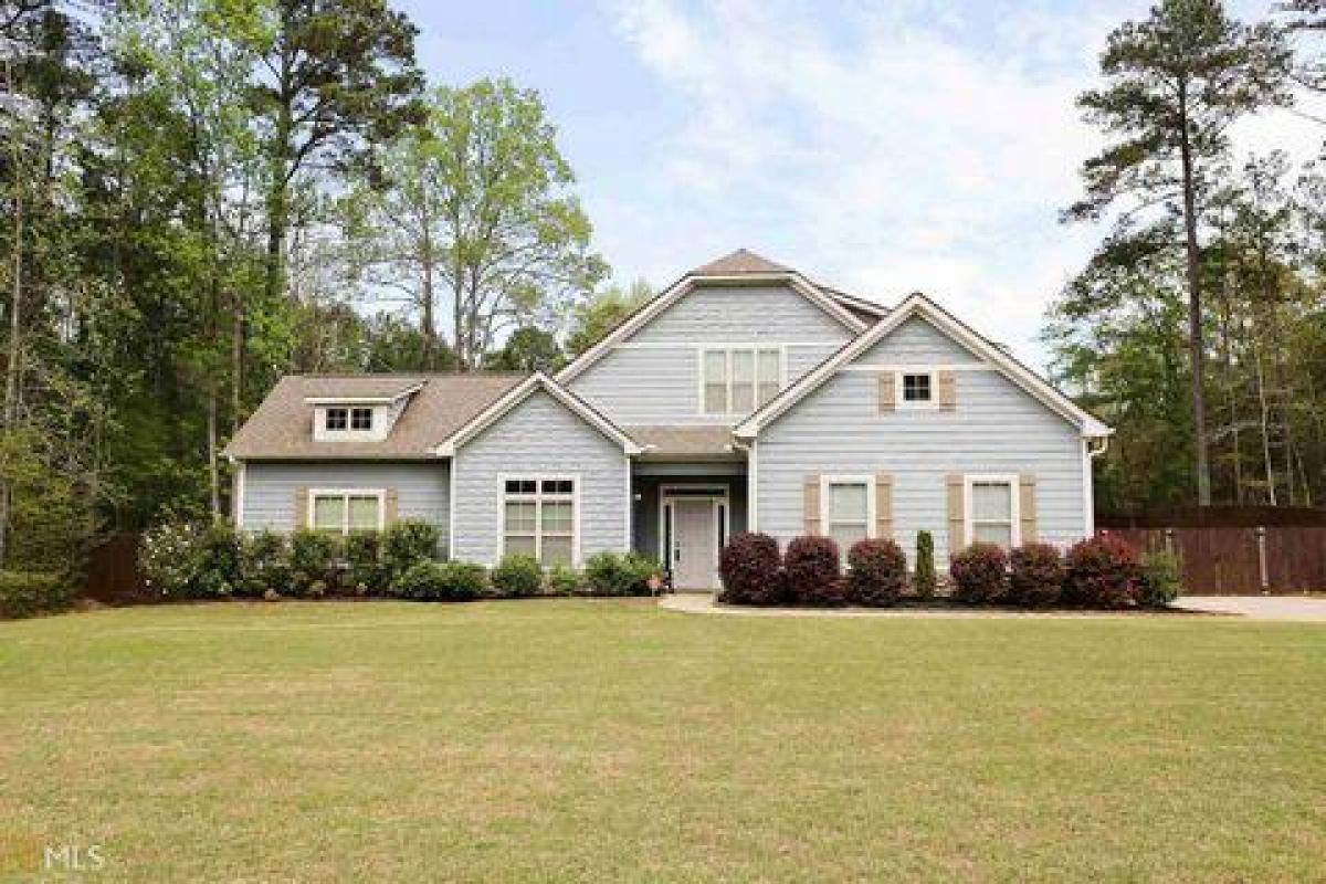 Picture of Residential Land For Sale in Senoia, Georgia, United States