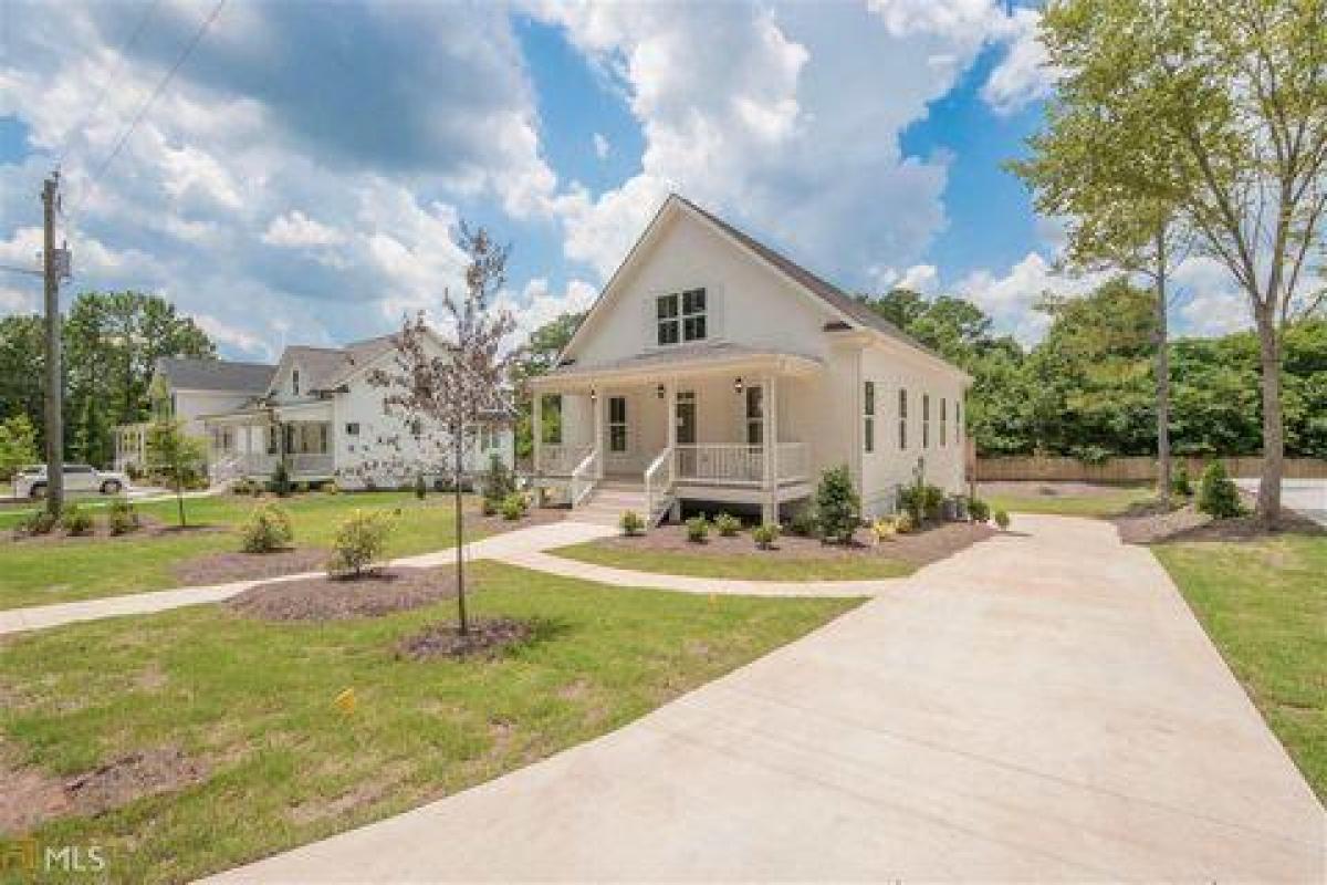 Picture of Residential Land For Sale in Senoia, Georgia, United States