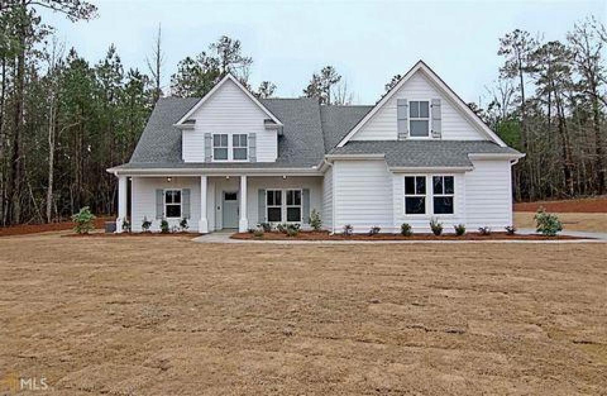 Picture of Residential Land For Sale in Senoia, Georgia, United States