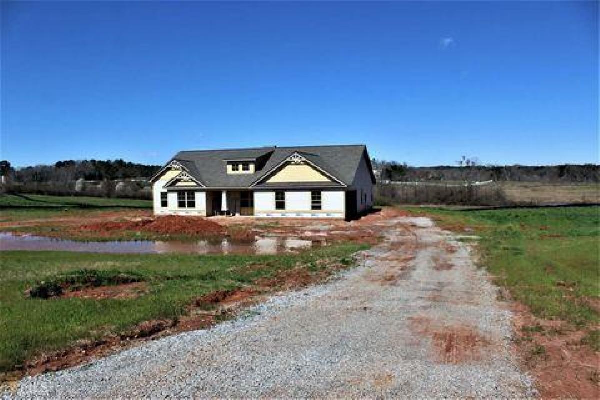 Picture of Residential Land For Sale in Newnan, Georgia, United States