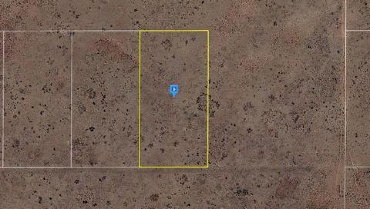 Picture of Residential Land For Sale in Holbrook, Arizona, United States