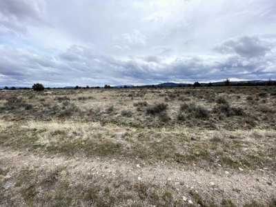 Residential Land For Sale in Chiloquin, Oregon