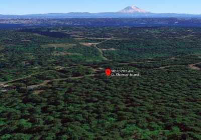 Residential Land For Sale in Anderson Island, Washington