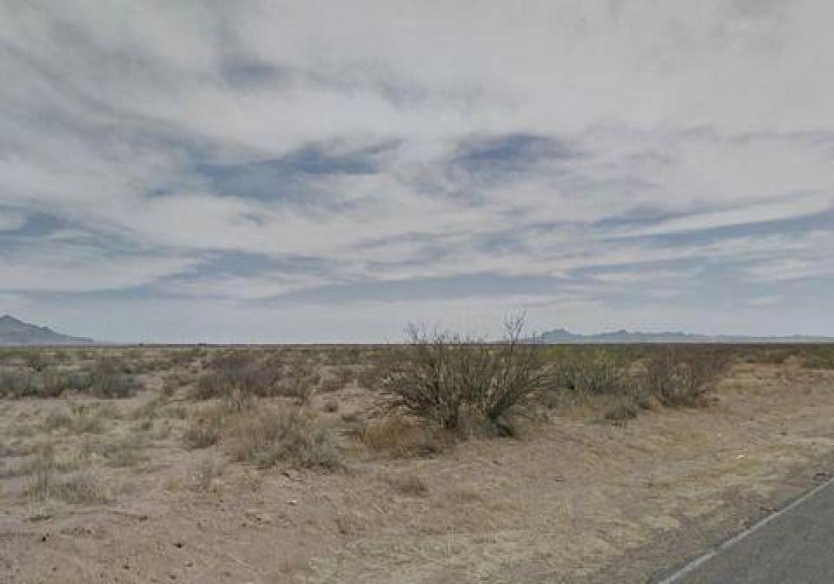 Picture of Residential Land For Sale in Deming, New Mexico, United States