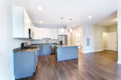 Apartment For Rent in Glenview, Illinois