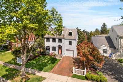 Home For Sale in Bethesda, Maryland