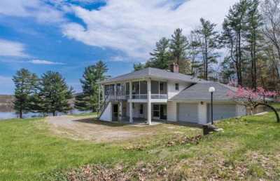 Home For Sale in Pine Plains, New York