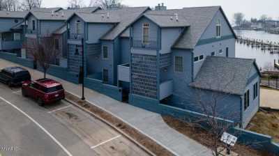 Condo For Sale in South Haven, Michigan