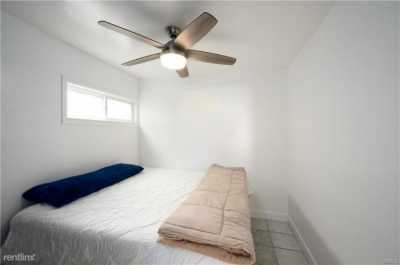 Apartment For Rent in Hermosa Beach, California