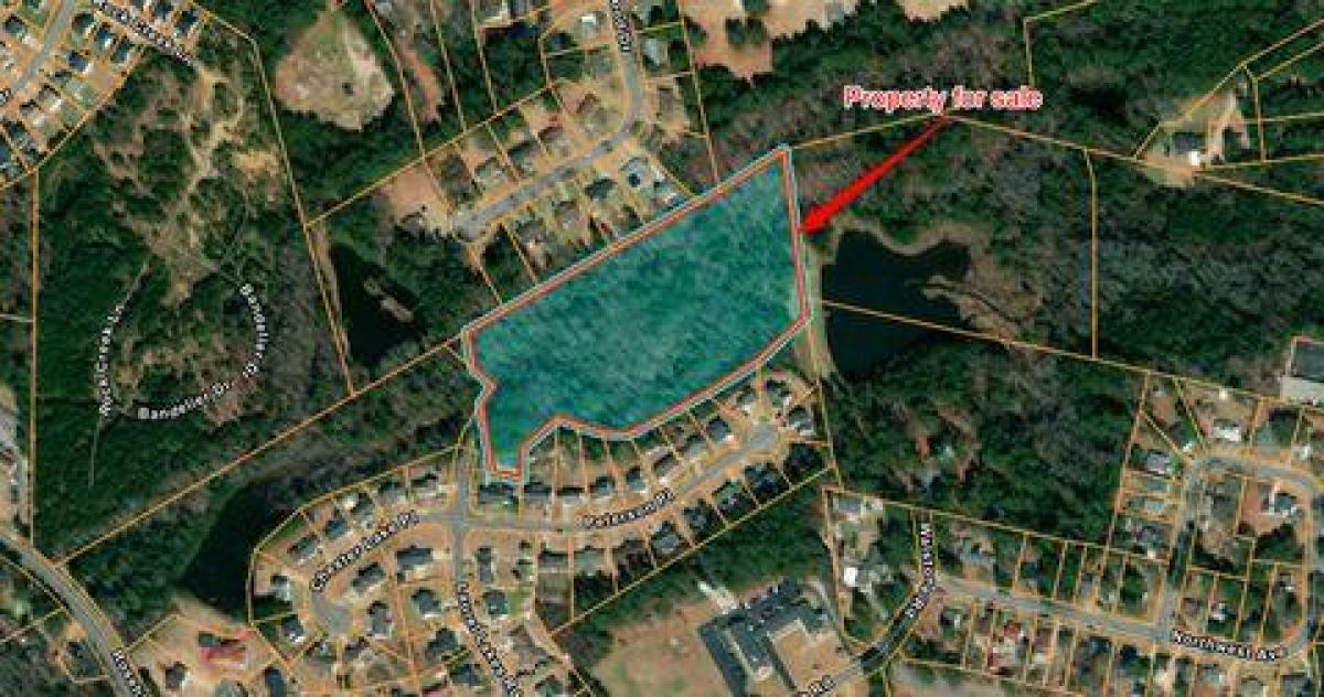 Picture of Residential Land For Sale in Fayetteville, North Carolina, United States
