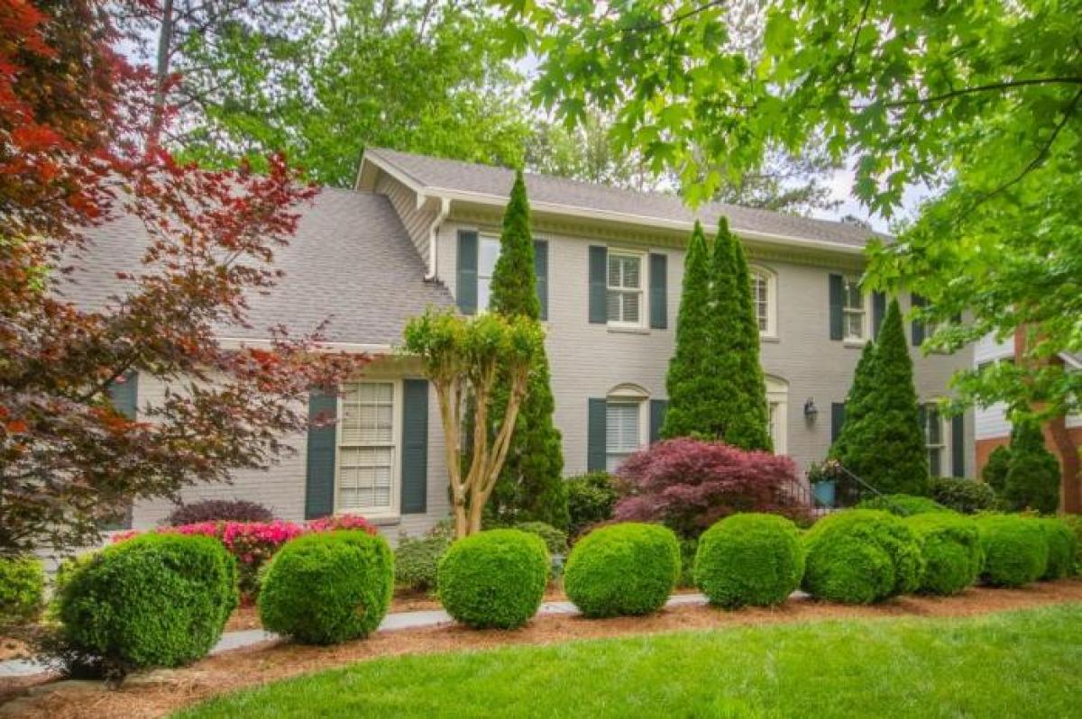 Picture of Home For Sale in Peachtree Corners, Georgia, United States