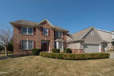 Home For Sale in Portage, Michigan