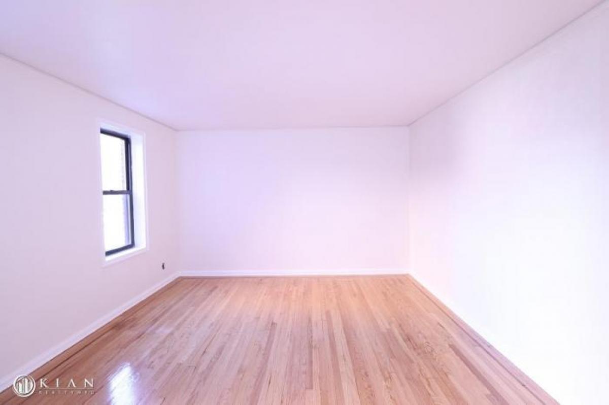 Picture of Apartment For Rent in Rego Park, New York, United States