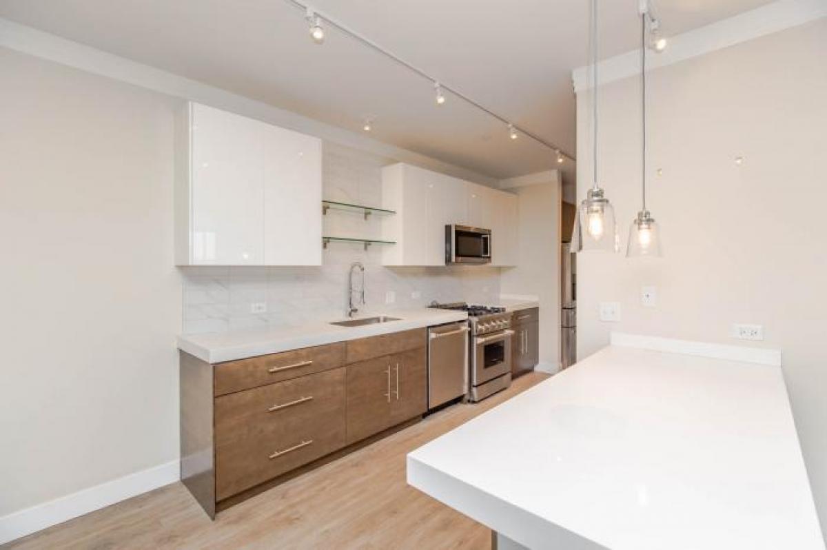 Picture of Apartment For Rent in Highland Park, Illinois, United States