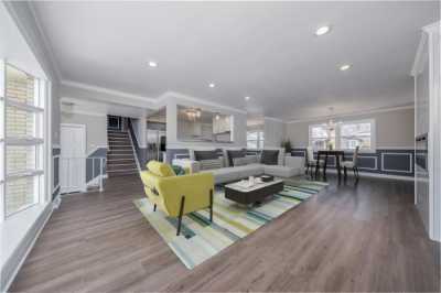 Home For Sale in Richton Park, Illinois