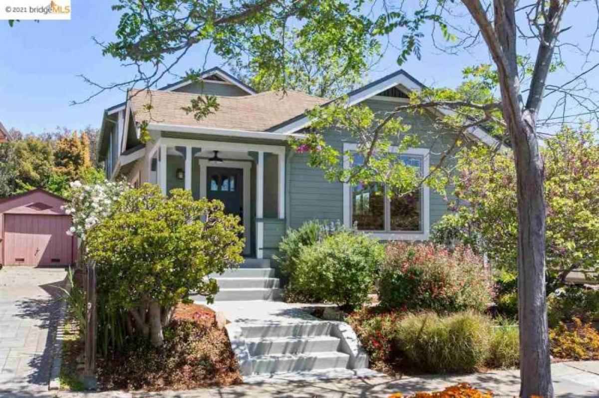 Picture of Home For Sale in Berkeley, California, United States