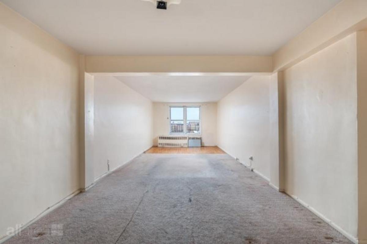 Picture of Apartment For Sale in Rego Park, New York, United States