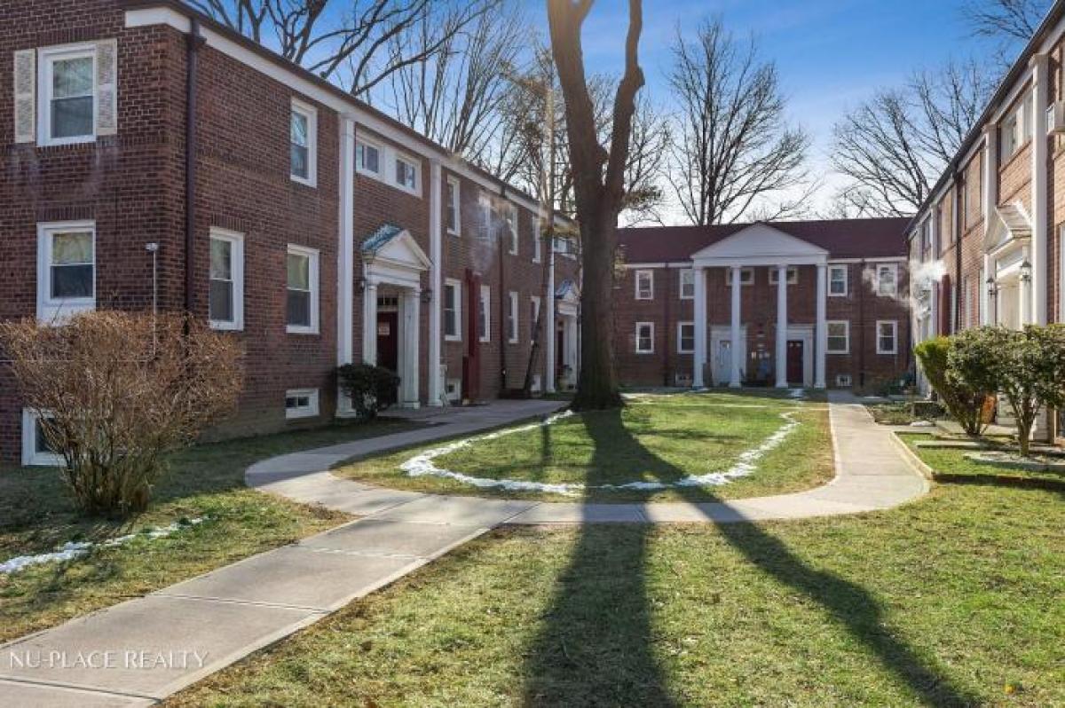 Picture of Apartment For Sale in Jamaica, New York, United States