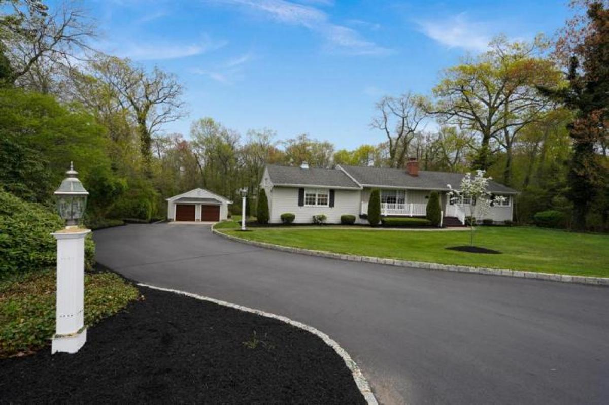 Picture of Home For Sale in Wall, New Jersey, United States