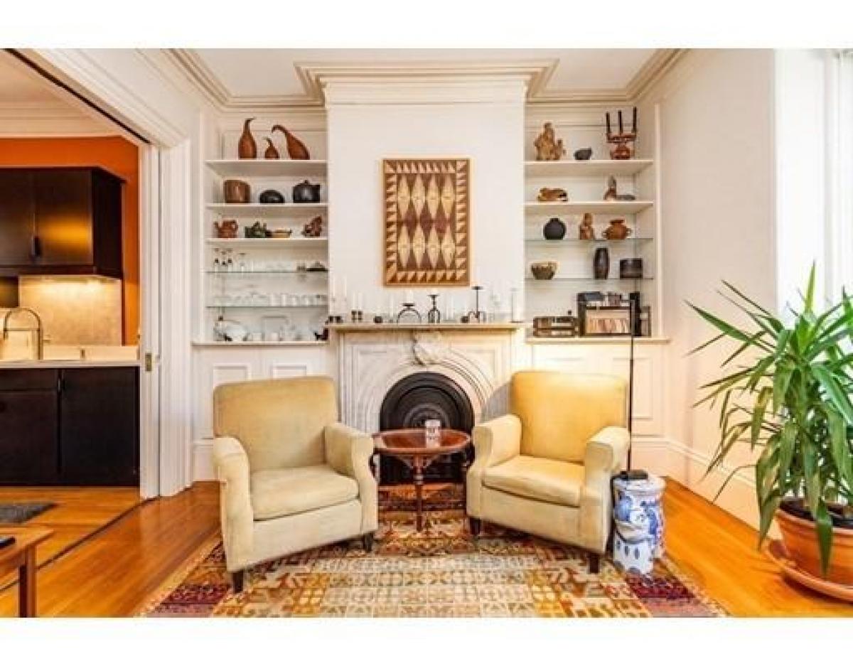 Picture of Multi-Family Home For Sale in Boston, Massachusetts, United States