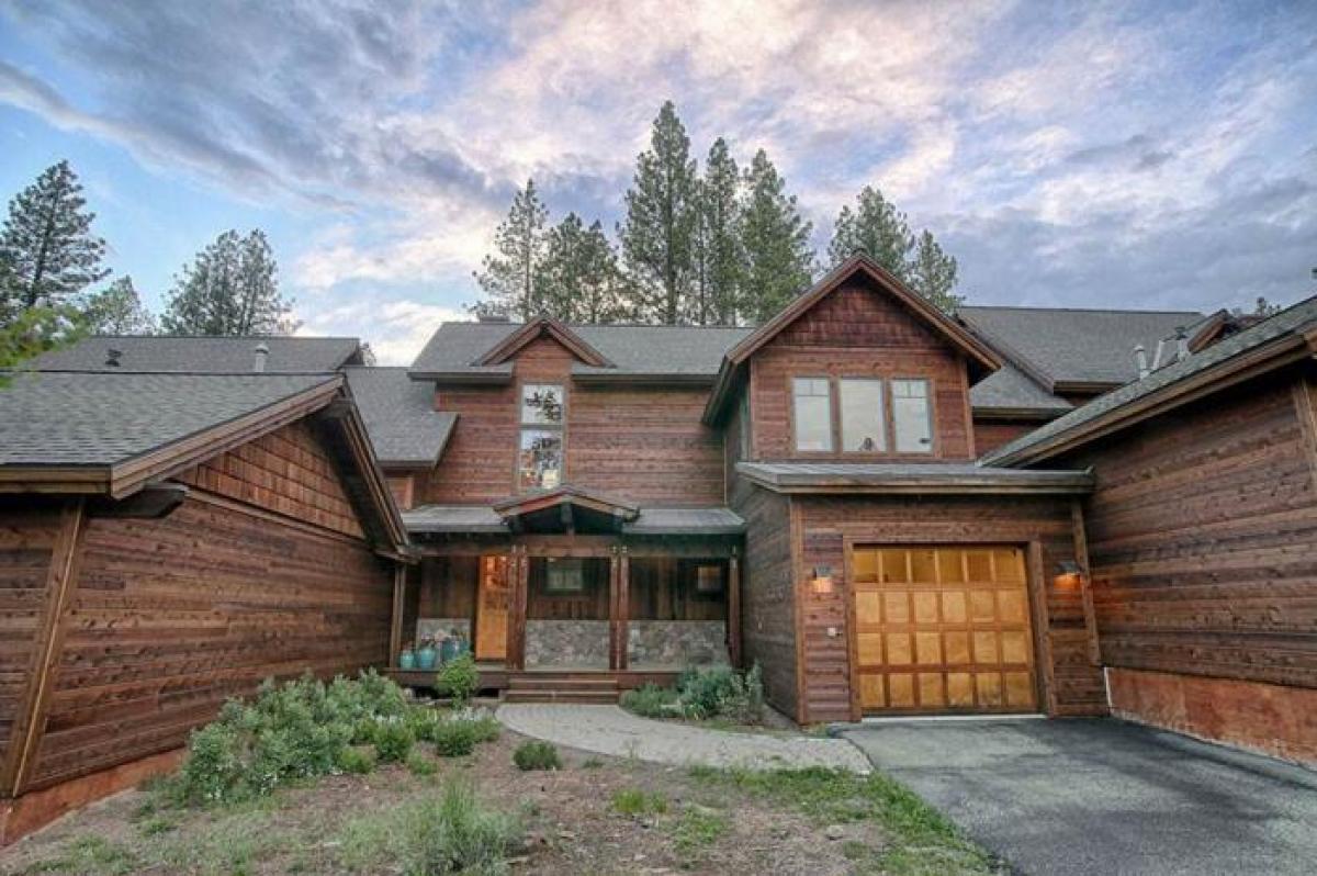 Picture of Home For Sale in Truckee, California, United States
