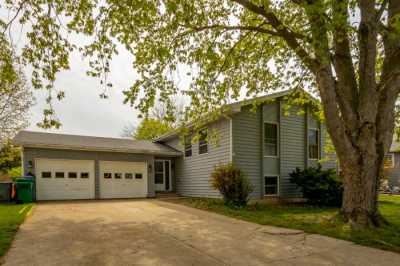 Home For Sale in Sycamore, Illinois