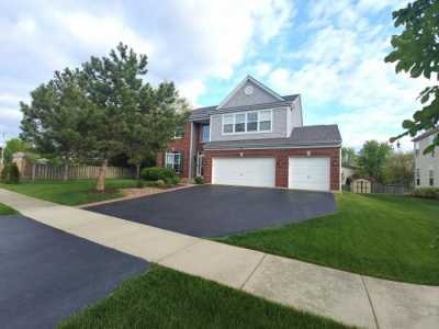 Home For Sale in Aurora, Illinois