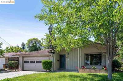 Home For Sale in Concord, California