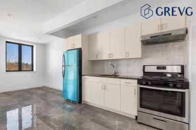 Condo For Sale in Brooklyn, New York