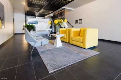 Apartment For Rent in Beverly Hills, California