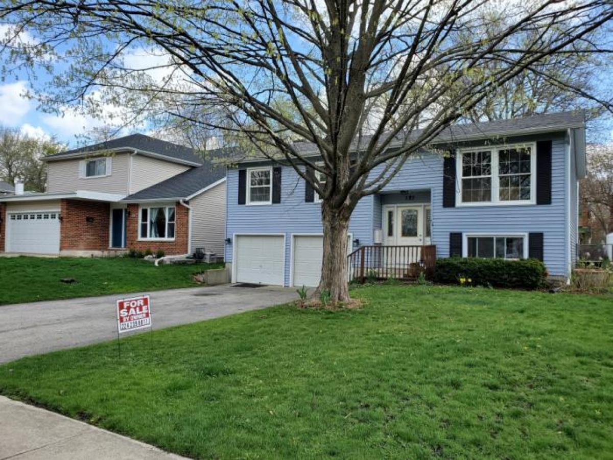 Picture of Home For Sale in Glen Ellyn, Illinois, United States