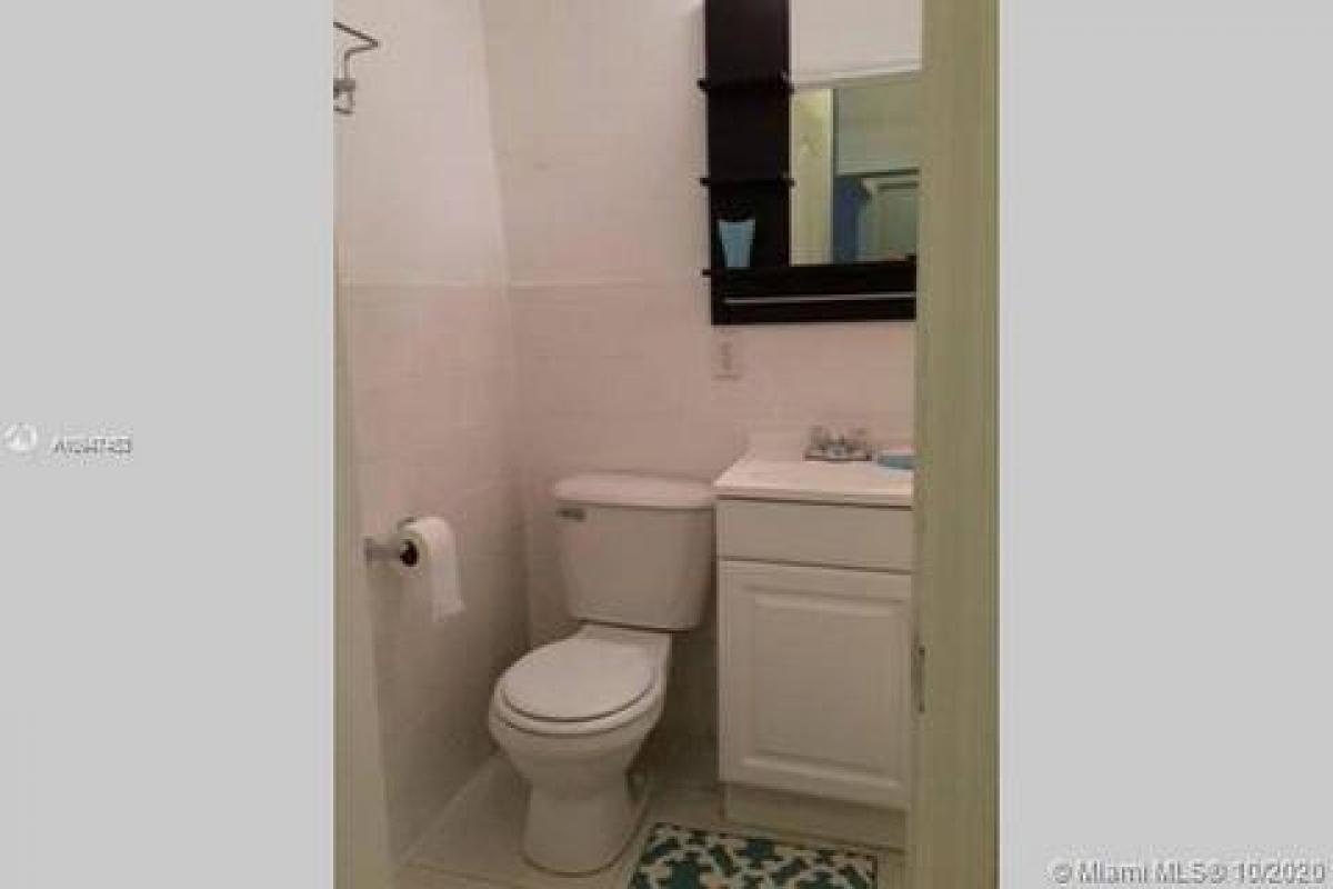 Picture of Apartment For Sale in Miami Beach, Florida, United States
