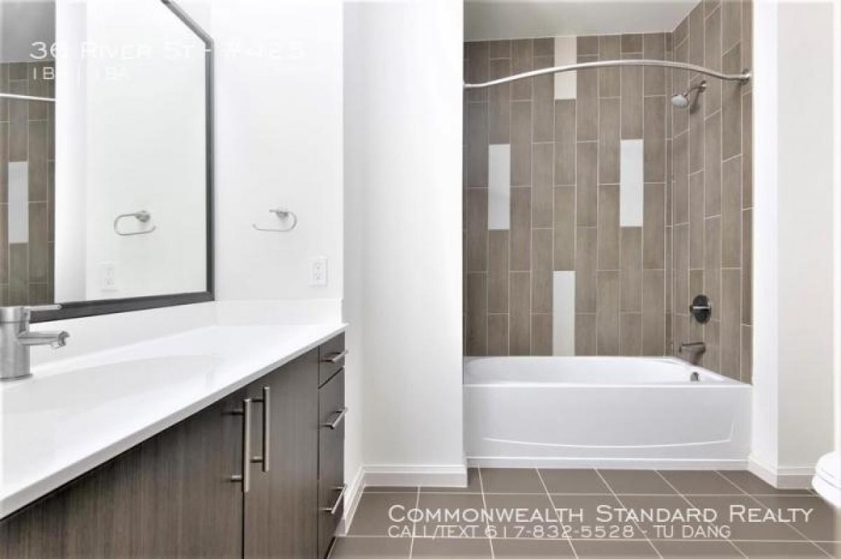 Picture of Apartment For Rent in North Waltham, Massachusetts, United States