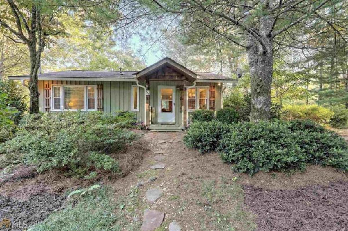 Picture of Home For Sale in Clayton, Georgia, United States