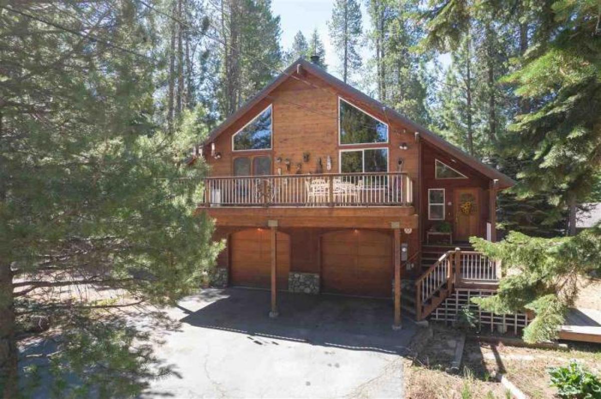 Picture of Home For Sale in Truckee, California, United States