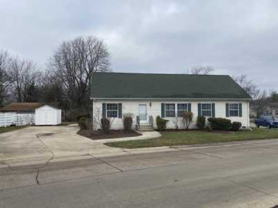Mobile Home For Sale in Urbana, Illinois