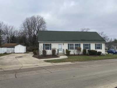 Mobile Home For Sale in