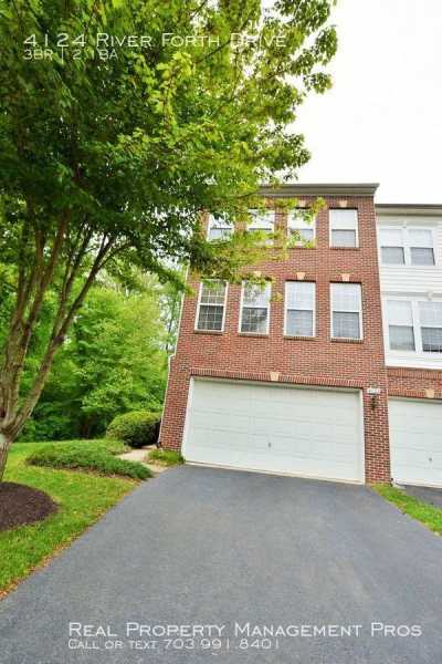 Home For Rent in Fairfax, Virginia