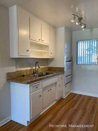 Apartment For Rent in Pasadena, California
