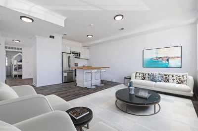 Home For Sale in Scarsdale, New York