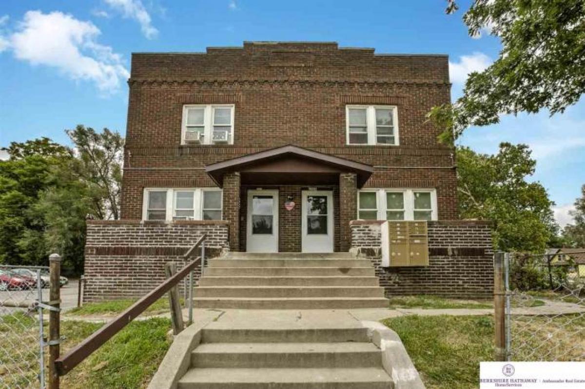 Picture of Multi-Family Home For Sale in Omaha, Nebraska, United States