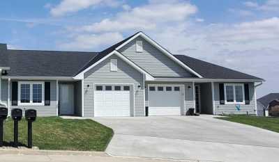 Home For Sale in Avoca, Iowa