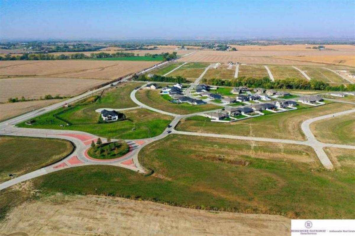Picture of Residential Land For Sale in Elkhorn, Nebraska, United States