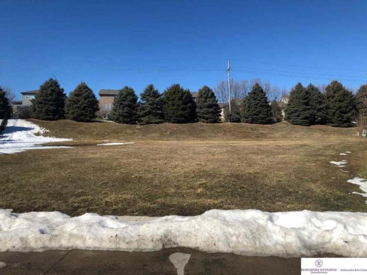 Picture of Residential Land For Sale in Omaha, Nebraska, United States