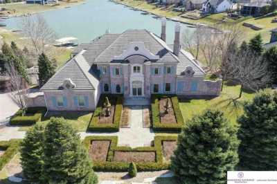 Home For Sale in Bennington, Nebraska