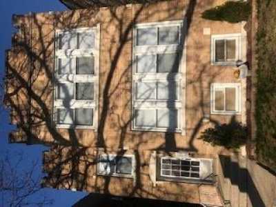 Multi-Family Home For Sale in Chicago, Illinois