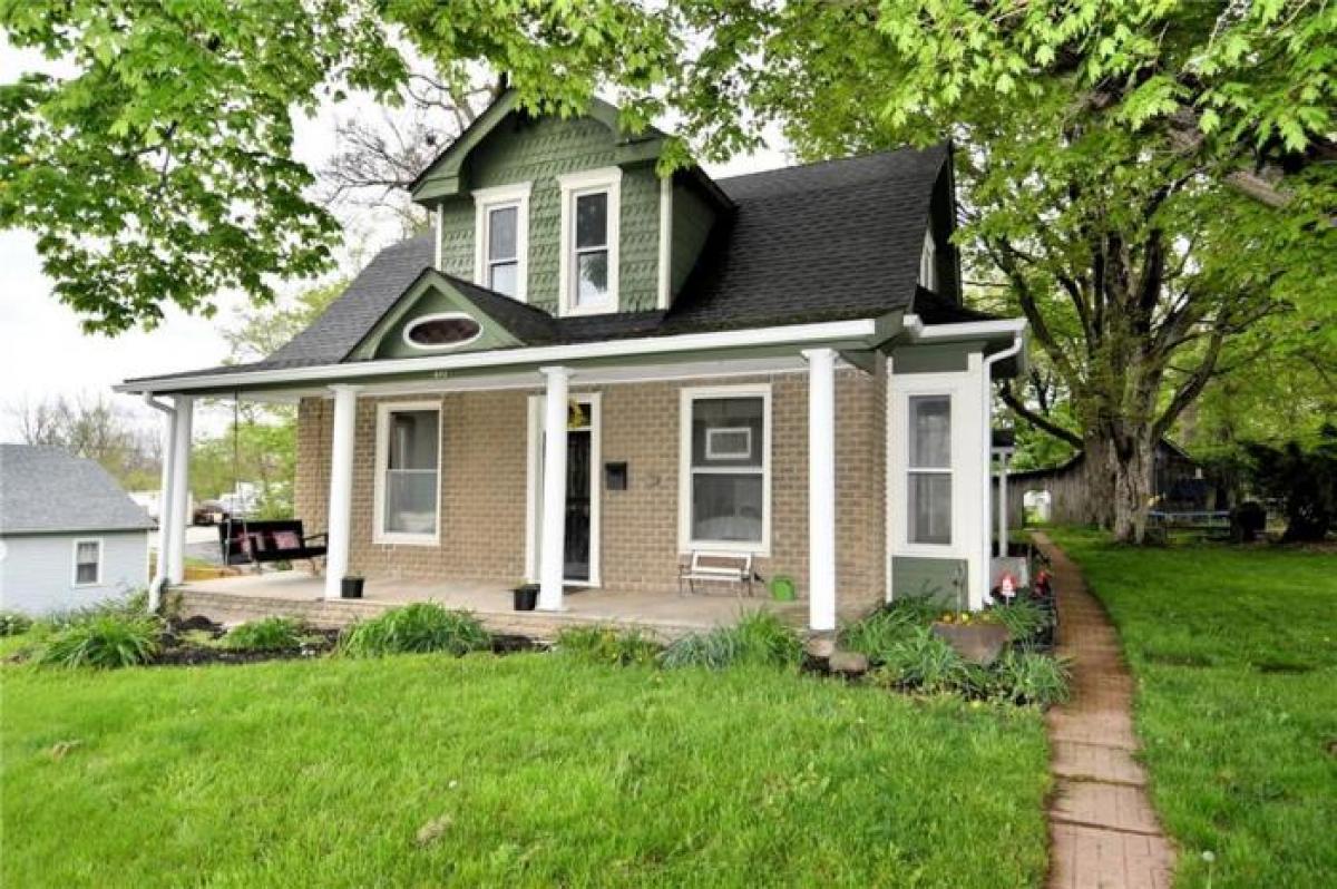 Picture of Home For Sale in Brownsburg, Indiana, United States