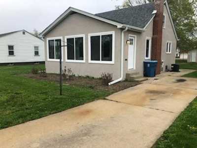Home For Sale in Oglesby, Illinois