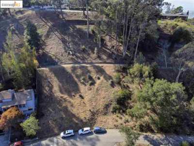Residential Land For Sale in Berkeley, California
