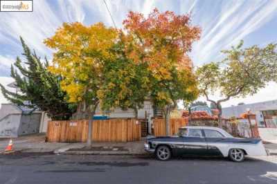 Home For Sale in Emeryville, California